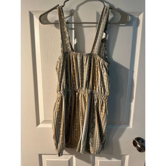 Woman's romper Derek heart size small - Picture 3 of 4